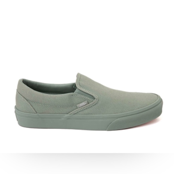NEW VANS MONO SAGE GREEN CANVAS SLIP ON SNEAKERS
SZ M 7.5 W 9 - Picture 2 of 10